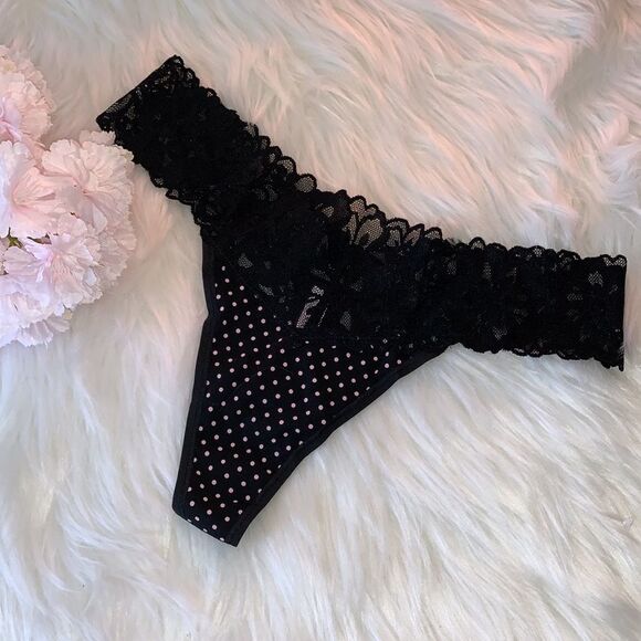 Victoria’s Secret Thong Panties - Picture 5 of 7